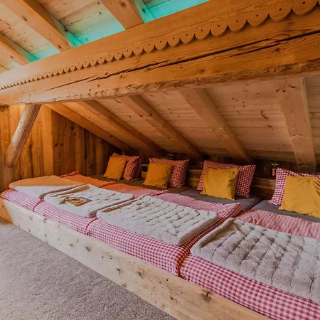 Superbe Duplex Avec Jacuzzi, 3 Chambres, 10 Pers, Proche Pistes, Parking Prive, - Fr-1-671-234 *